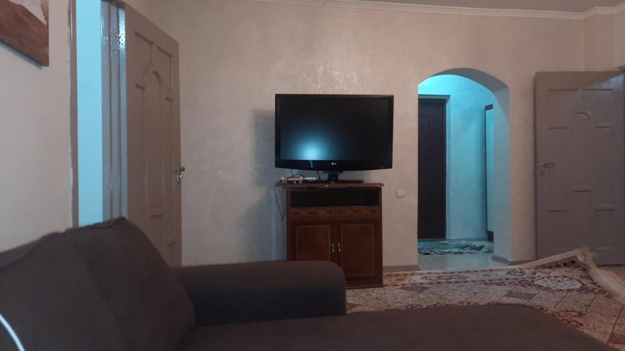 אלמטי Apartment Shevchenko Panfilova מראה חיצוני תמונה