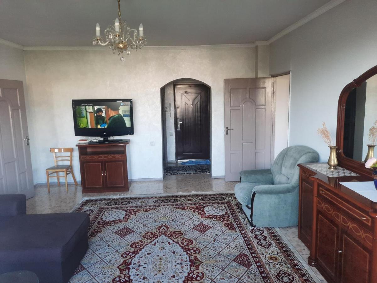 אלמטי Apartment Shevchenko Panfilova מראה חיצוני תמונה
